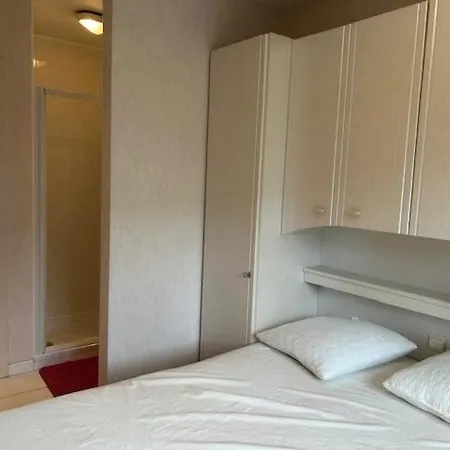 아파트 Primavera 0502 - 2 Bedrooms 6p - Centrally Located With Amazing Sea View