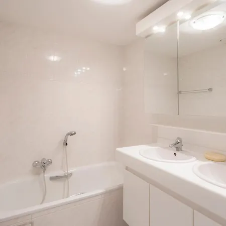 아파트 Primavera 0502 - 2 Bedrooms 6p - Centrally Located With Amazing Sea View *