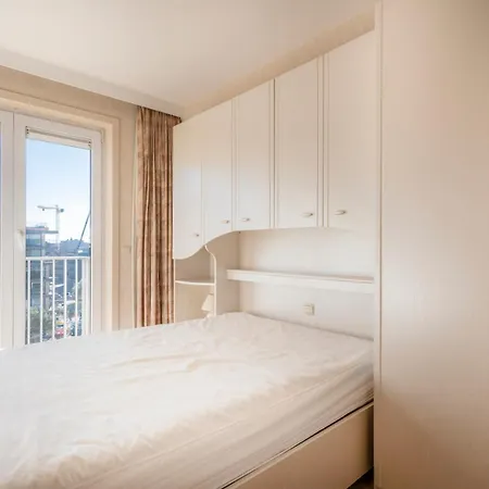 Primavera 0502 - 2 Bedrooms 6p - Centrally Located With Amazing Sea View *